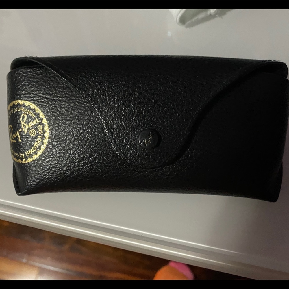 Black Ray-Ban Case ONLY